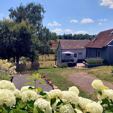 Maison Du Grand Moulin Saint-Aubin-en-Charollais Eksteriør billede