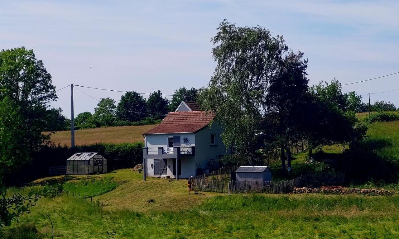 Maison Du Grand Moulin Saint-Aubin-en-Charollais Eksteriør billede